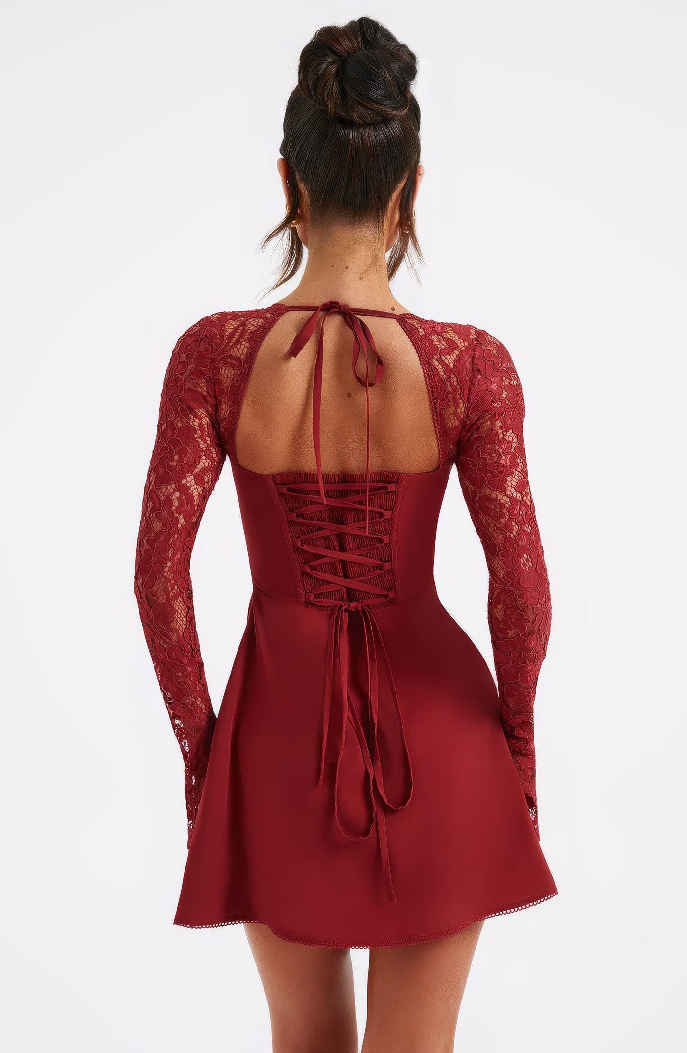 GABRIELLE | ROBE À MANCHES LONGUES ÉLÉGANTE