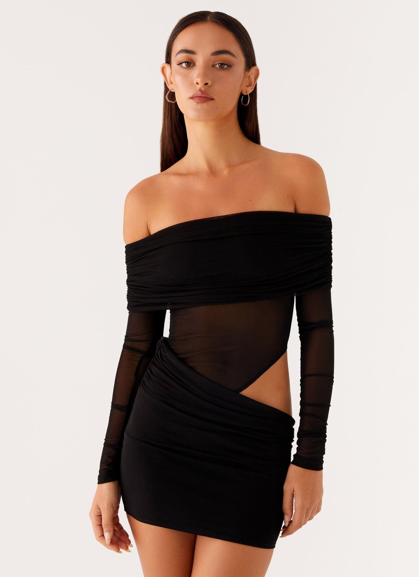 LIORA | ROBE MINI ÉPAULES DÉNUDÉES